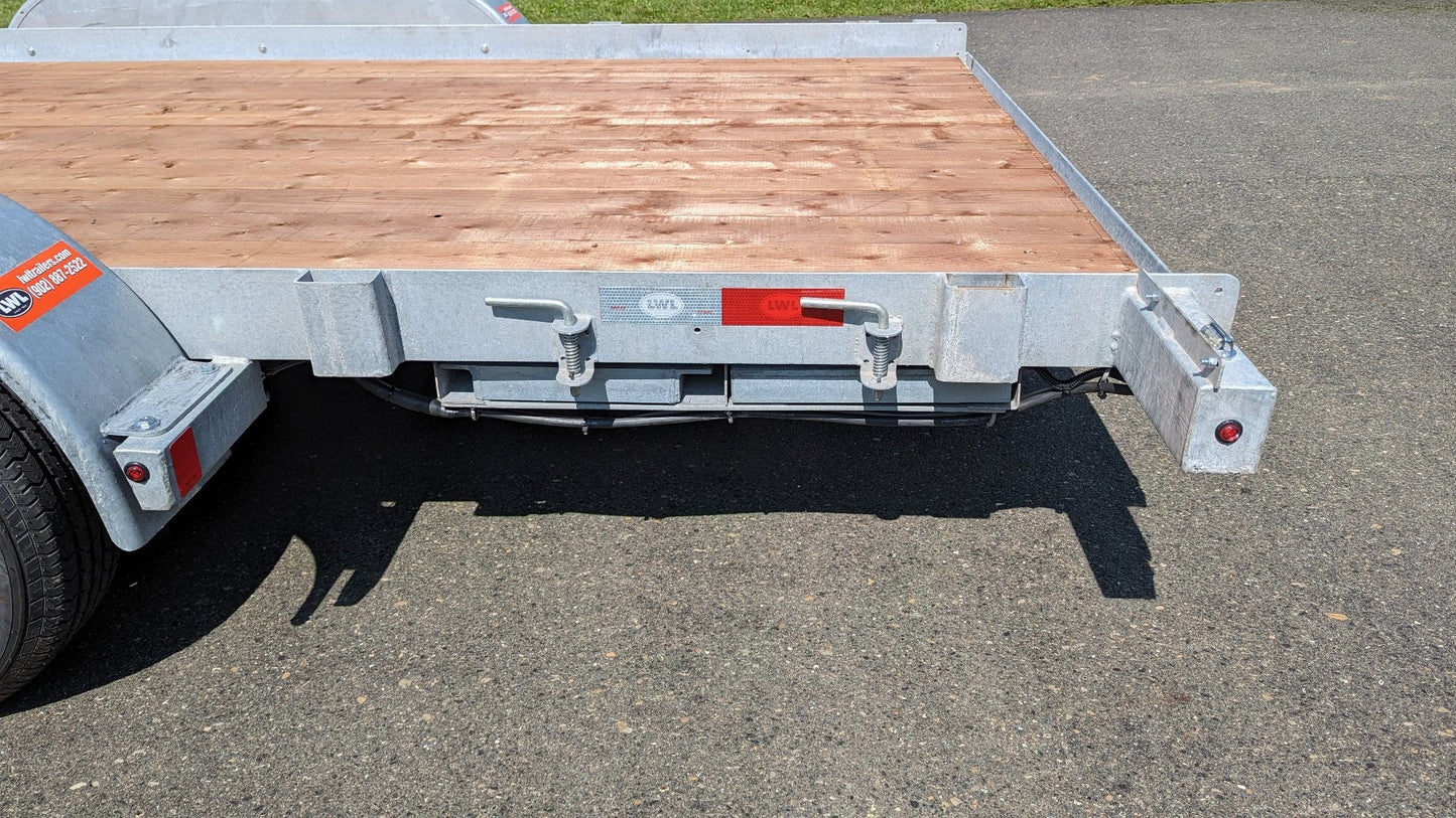 New 2025 LWL 16' LT Equipment / Car Hauler