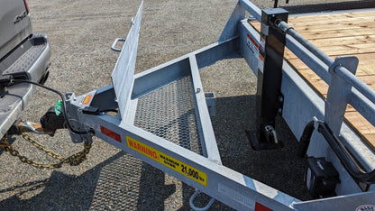 New 2025 LWL 22' Split Tilt Tri Axle