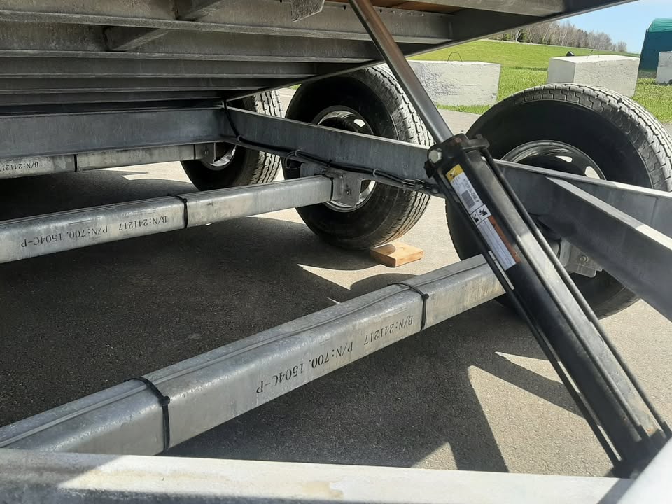 Nouvelle caravane à trois essieux 22' LWL 2025 